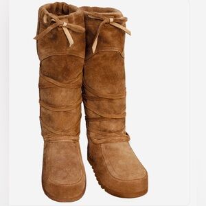 Steger Mukluks Moosehide warm Ojibwe style boots